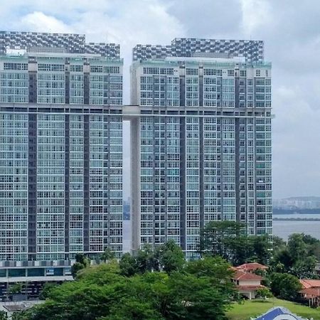 Experience The Coast - Hostahome Suites At Paragon Residence Near Downtown Johor Bahru Ngoại thất bức ảnh